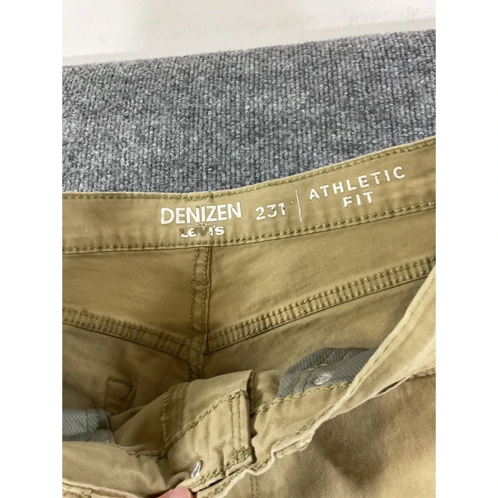 Levis inseam 30